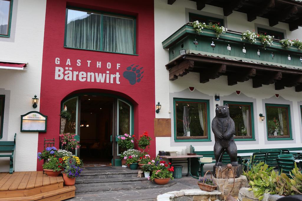 Готель Gasthof Baerenwirt Fusch an der Grossglocknerstrasse Екстер'єр фото